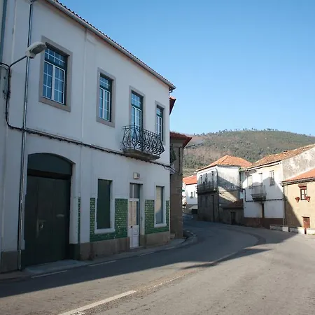 Casa Da Vila Alpedrinha